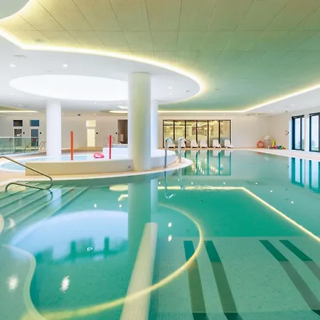 Exclusive - W Cenie Dostep Do Basenow,jacuzzi,strefy Saun- Pinea Pobierowo- Sannel For Rent 아파트 *